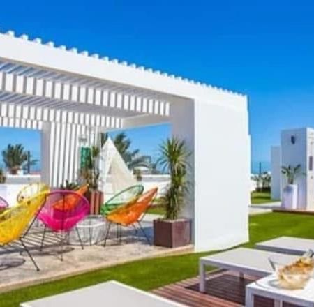 Corralejo Bristol Terrace Apartment Con Giardino Privato Esterno Exterior photo